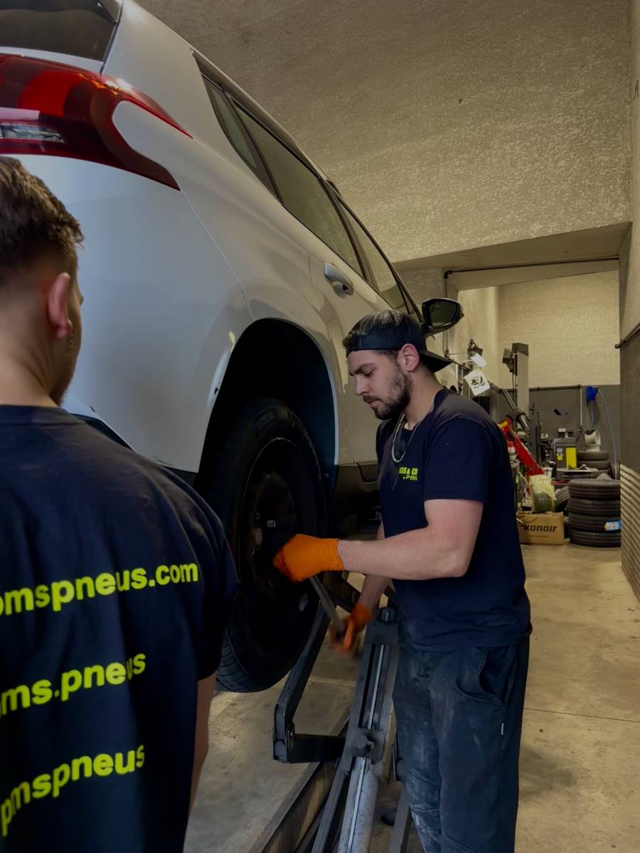 montage et vente à PMS 